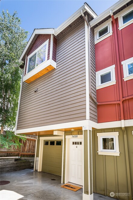 3410 21st Ave W Unit B, Seattle, WA 98199