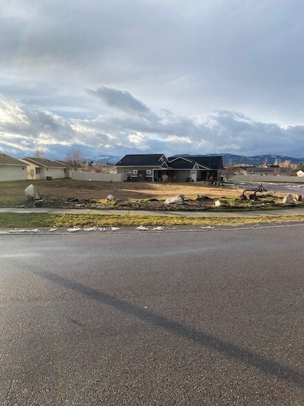 669 Corporate Dr, Kalispell, MT 59901