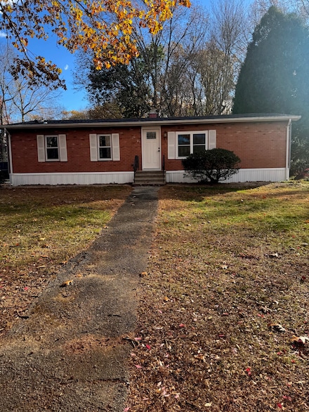 68 Colchester Commons, Colchester, CT 06415