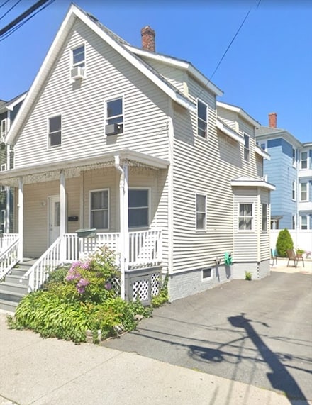 9 Cedar St, Lynn, MA 01905