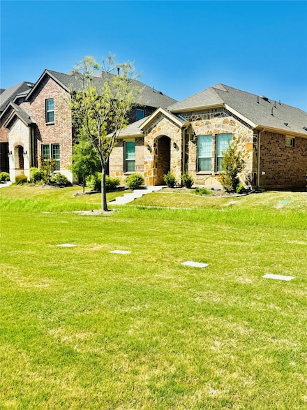 1749 Elise Ln, Krugerville, TX 76227