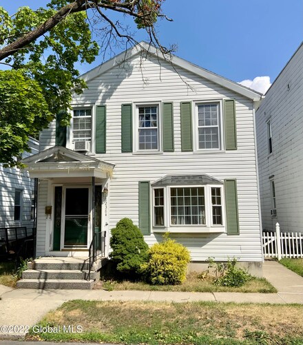 1238 5th Ave, Watervliet, NY 12189