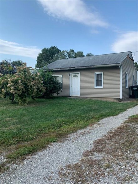 51 Beech St, Rittman, OH 44270