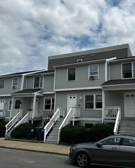 112 W 8th St Unit 112, Boston, MA 02127