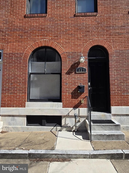 825 N Collington Ave, Baltimore, MD 21205