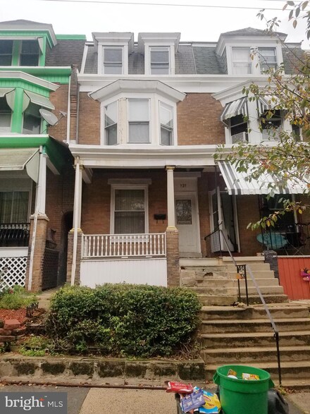 929 Pear St, Reading, PA 19601