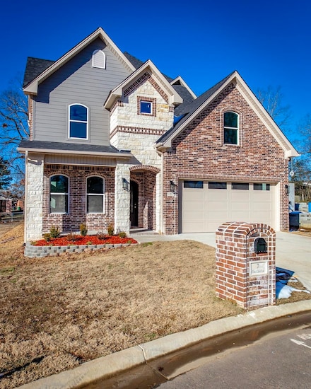 7 Oak Glen Ln, Little Rock, AR 72227