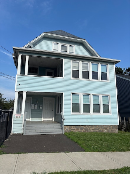 138 Mill Hill Ave, Bridgeport, CT 06610