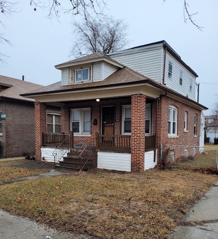 7655 S Clyde Ave, Chicago, IL 60649