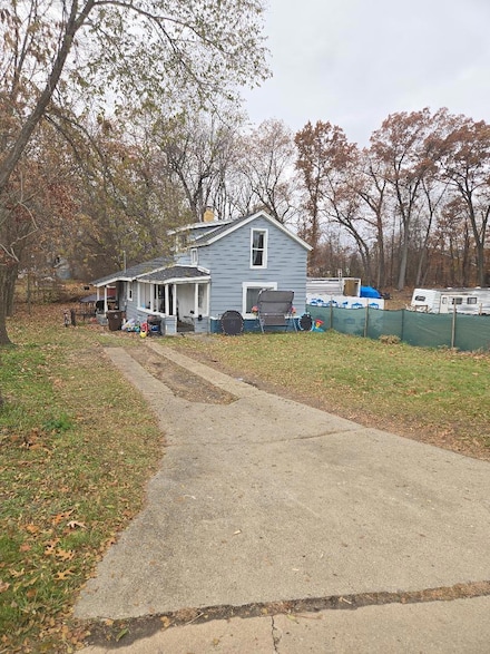 1201 Chauncey St, Albion, MI 49224