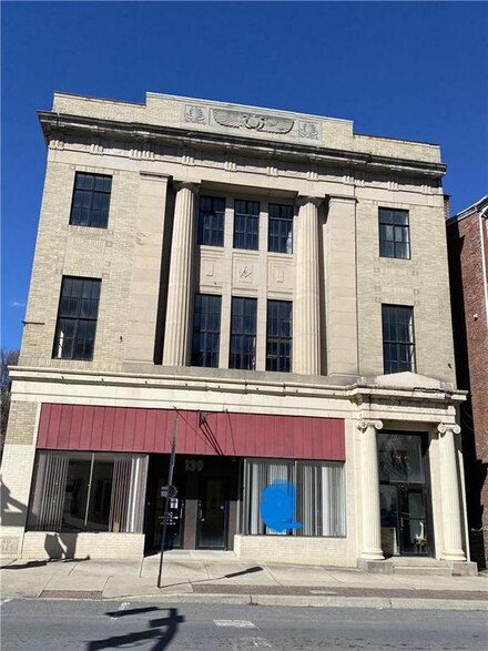 139 W Broad St, Tamaqua, PA 18252