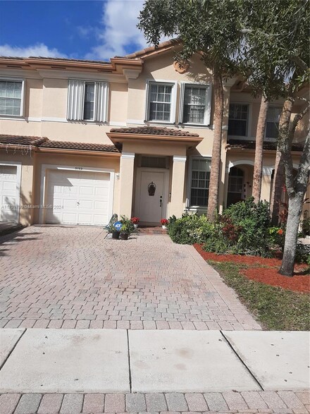 2762 SW 85th Ave Unit 103, Miramar, FL 33025