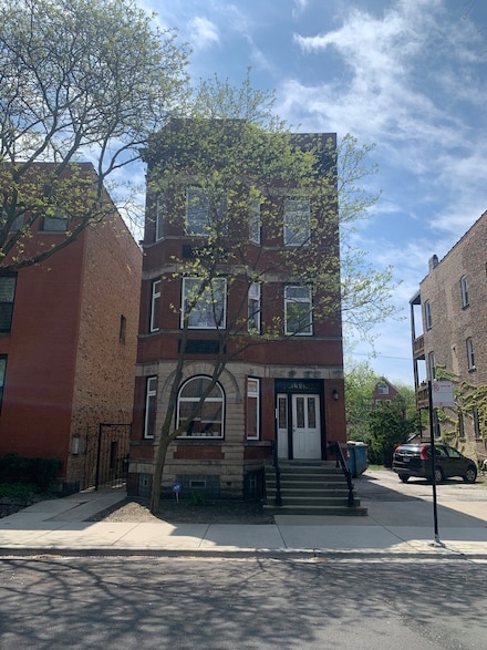 1303 W Flournoy St Unit 3F, Chicago, IL 60607