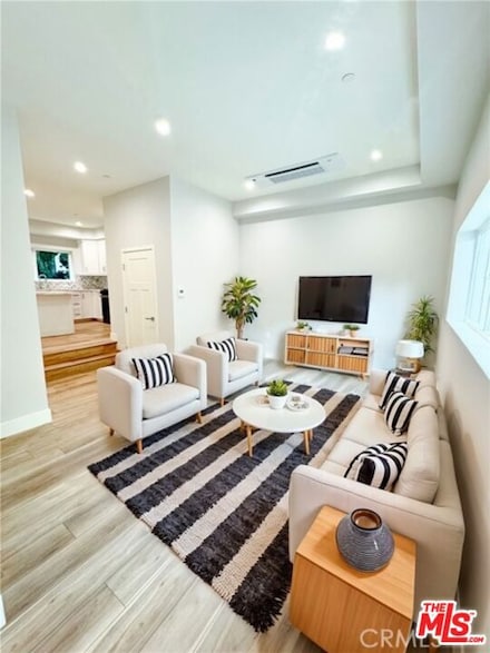 1819 1/2 Westholme Ave, Los Angeles, CA 90025