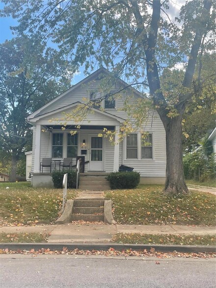 612 W State St, Union, MO 63084