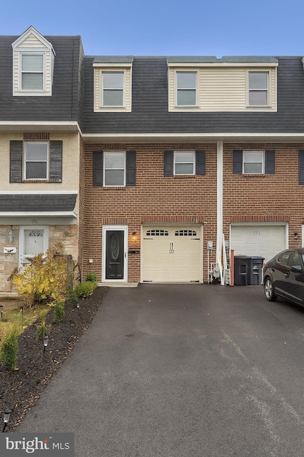 133 Sutcliffe Ln, Conshohocken, PA 19428