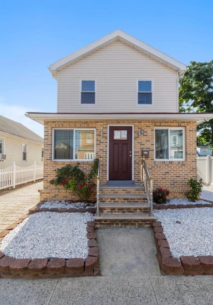 257 Biltmore Ave, Elmont, NY 11003