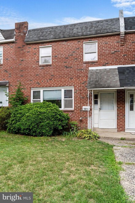 1614 Powell Rd, Brookhaven, PA 19015
