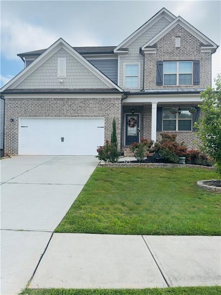 246 Round Pond Dr, Lilburn, GA 30047