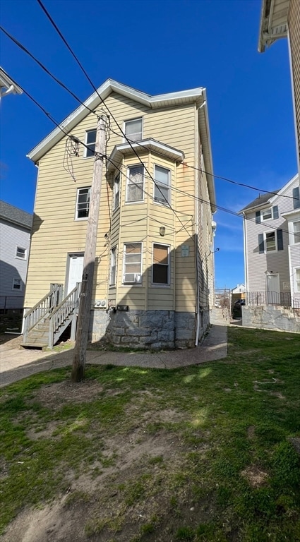 52 Rocliffe St, Fall River, MA 02723