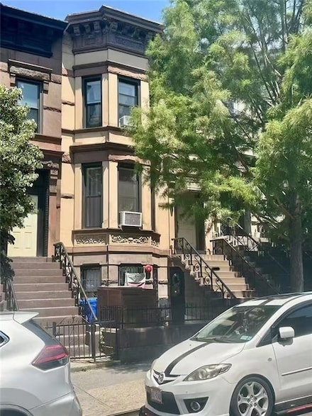 461 45th St, Brooklyn, NY 11220