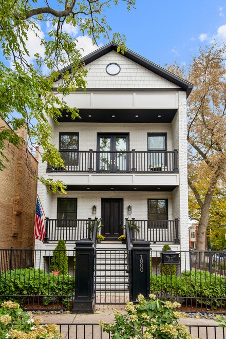 1800 W Wabansia Ave, Chicago, IL 60622