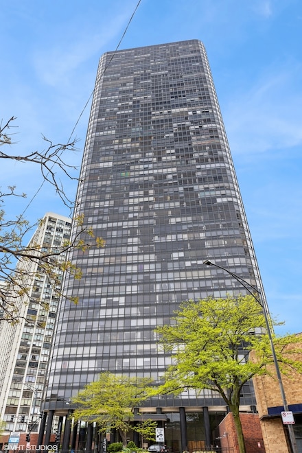 5415 N Sheridan Rd Unit 3004, Chicago, IL 60640