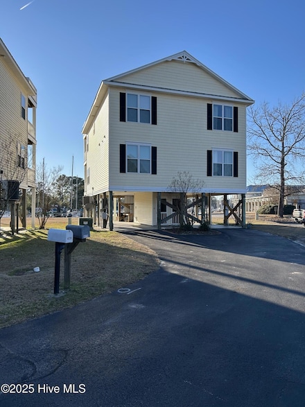 4019 Marina Townes Dr, New Bern, NC 28560