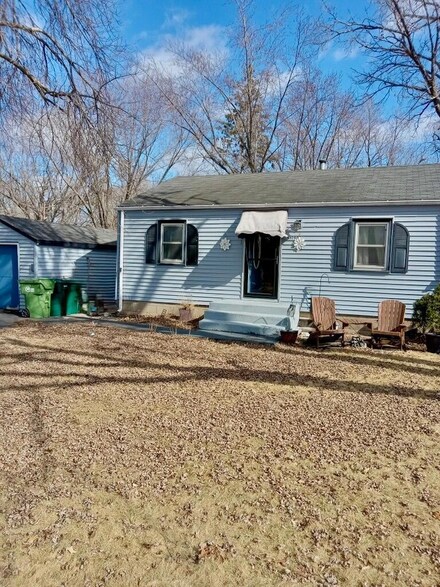 10907 4th St NE, Minneapolis, MN 55434