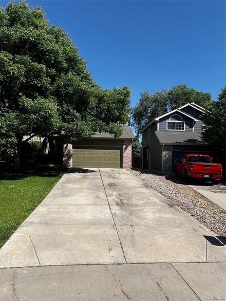 5201 E 127th Dr, Thornton, CO 80241