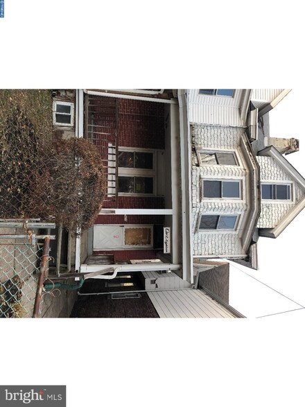 118 Walnut Ave, Trenton, NJ 08609