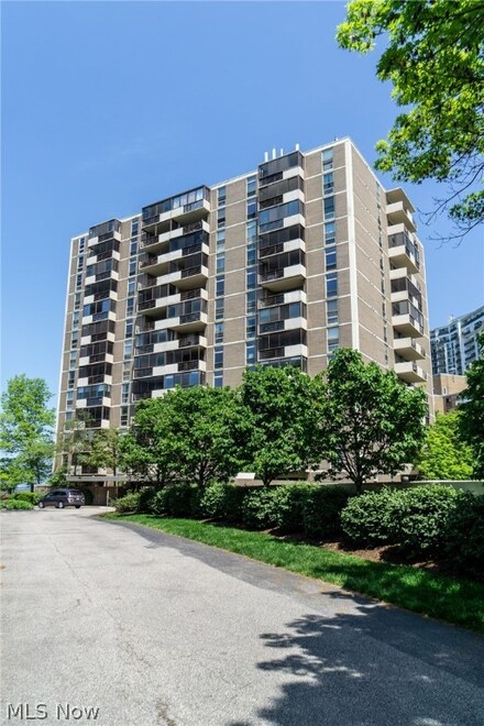 25801 Lake Shore Blvd Unit 124, Euclid, OH 44132