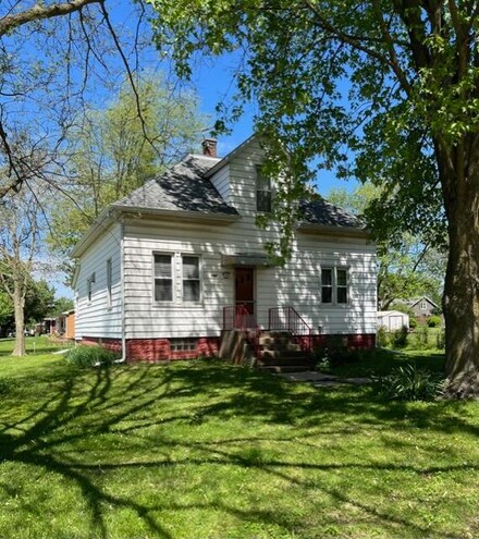 202 7th Ave, Durant, IA 52747