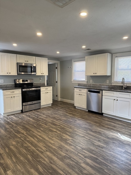 305 Commercial St Unit 305, Braintree, MA 02184