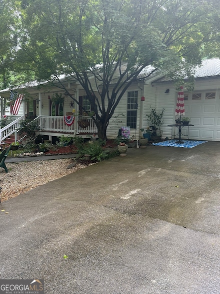 130 W Fork Dr, Newnan, GA 30263