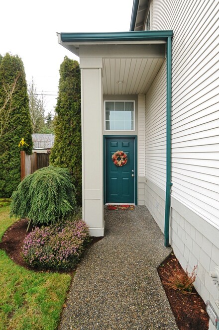 4314 216th St SW, Mountlake Terrace, WA 98043
