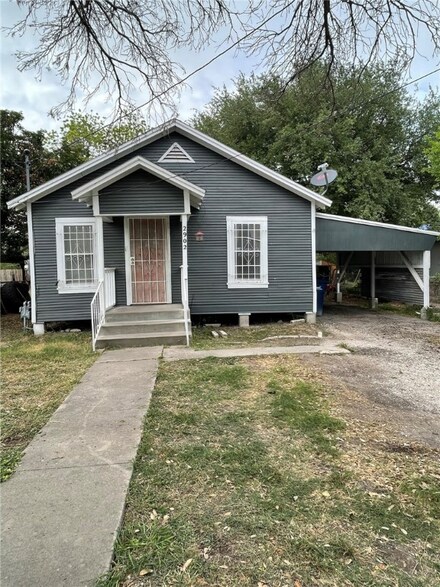 2902 Coleman Ave, Corpus Christi, TX 78405