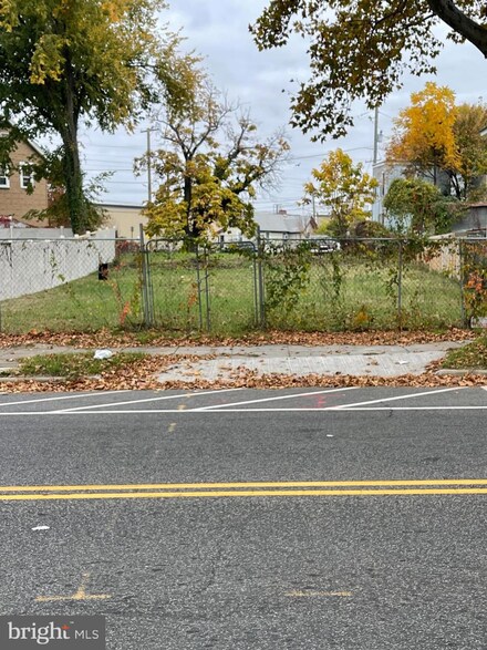 4318 Sheriff Rd NE, Washington, DC 20019