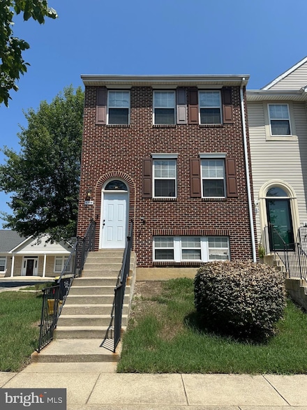 4304 Applegate Ln, Suitland, MD 20746