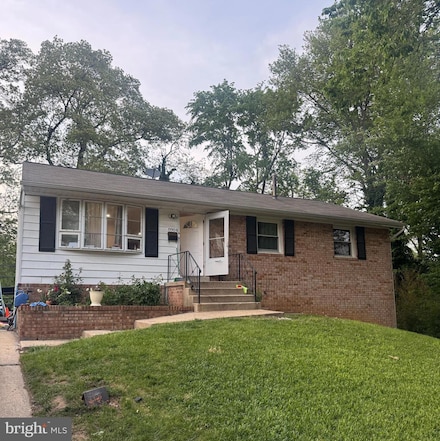 8904 Madison St, New Carrollton, MD 20784
