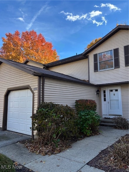 3869 Lake Run Blvd, Stow, OH 44224