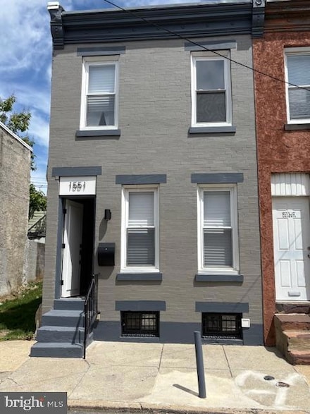 1551 S Bambrey St, Philadelphia, PA 19146