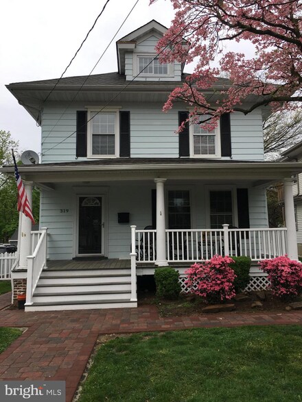 319 E Atlantic Ave, Haddon Heights, NJ 08035