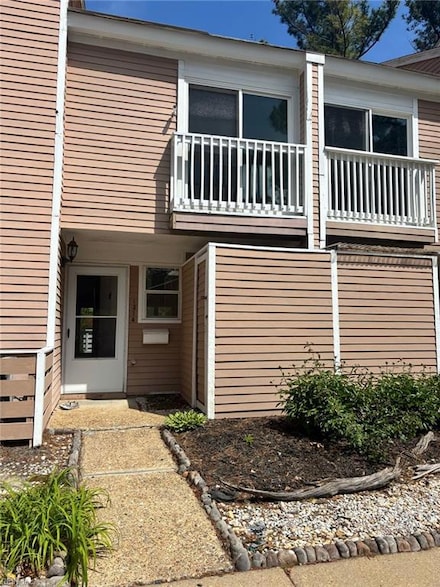 1314 Linkhorn Cir, Virginia Beach, VA 23451