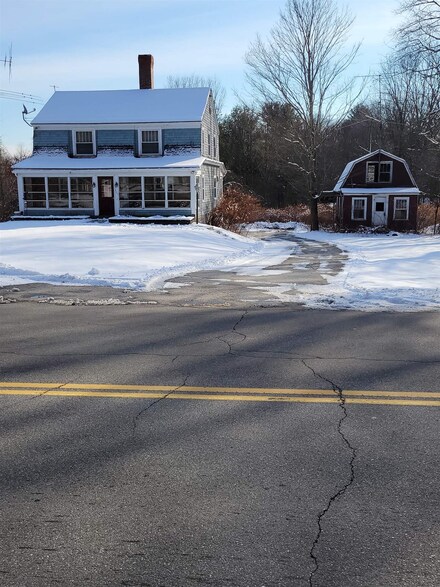 407 Buck St, Pembroke, NH 03275