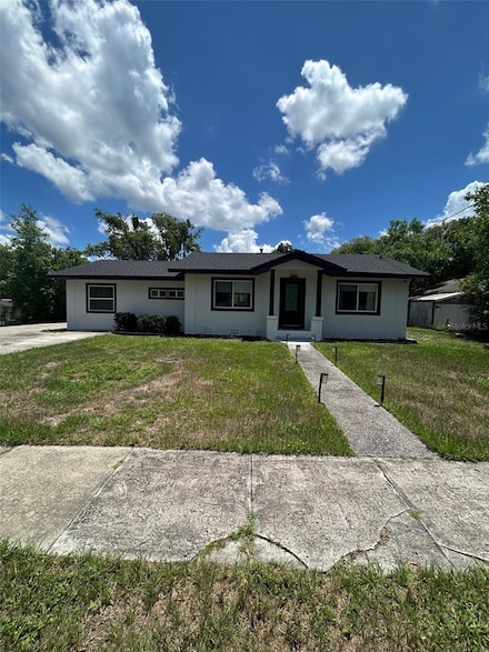 311 S Montgomery Ave, Deland, FL 32720