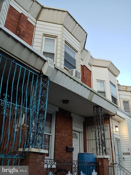 745 E Thayer St, Philadelphia, PA 19134