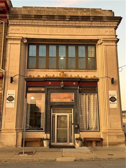 513 Francis St, Saint Joseph, MO 64501