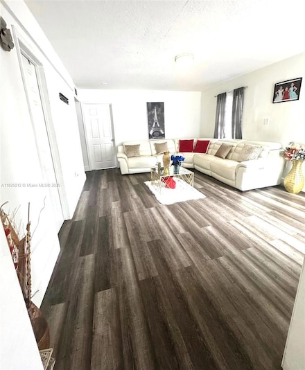 791 E 18th St, Hialeah, FL 33013
