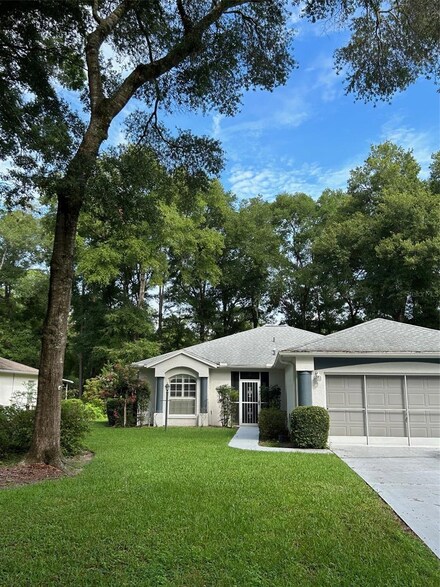 19227 SW 101st Place Rd, Dunnellon, FL 34432
